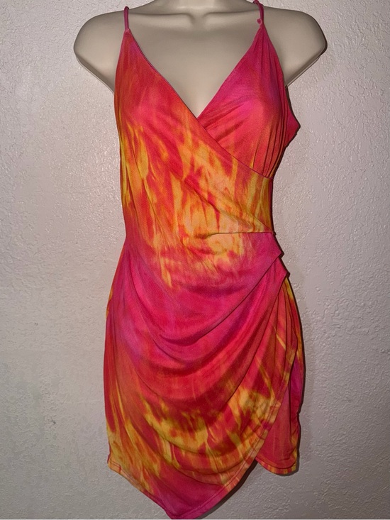 Noone Dresses & Skirts - Tequila Sunrise 🌅